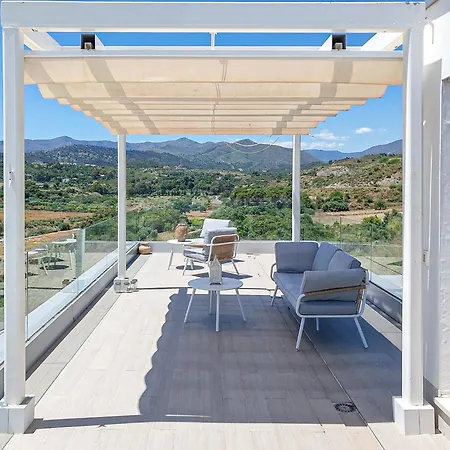 Modern Townhouse In Oceana Gardens Cancelada Holiday home *